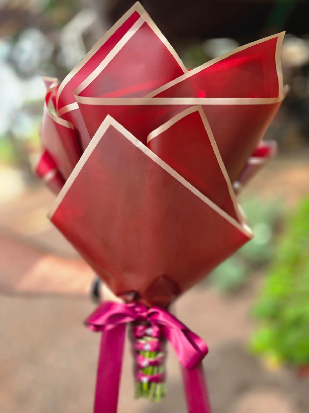 Geometric wrapped bouquet